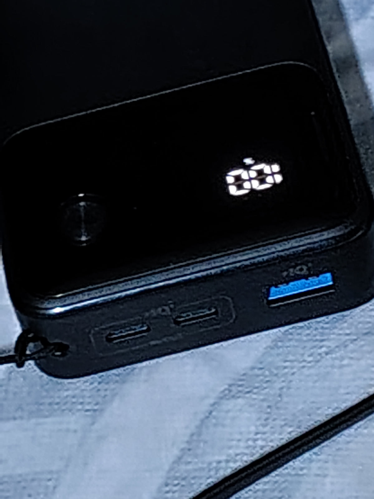 60000mAh, 66W Power Bank.